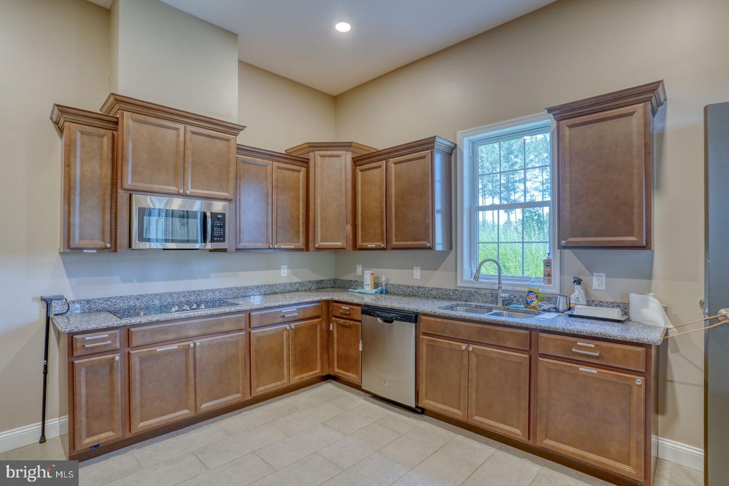 18822 Melville Way Property Photo 48
