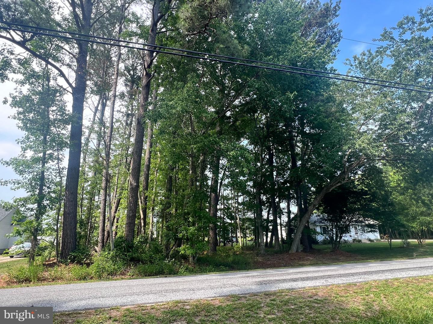 0 Side Property Photo 1