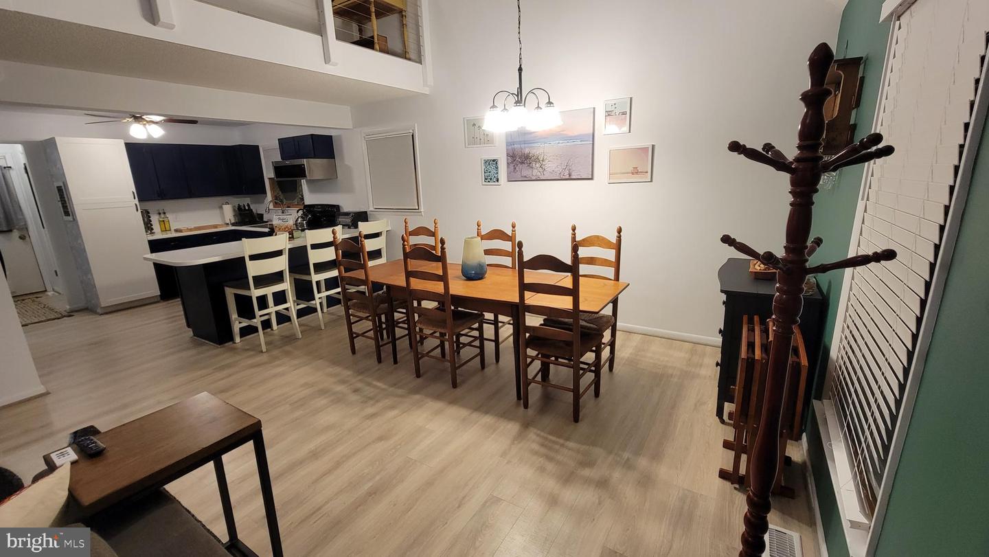 33179 Woodland Ct S Property Photo 8
