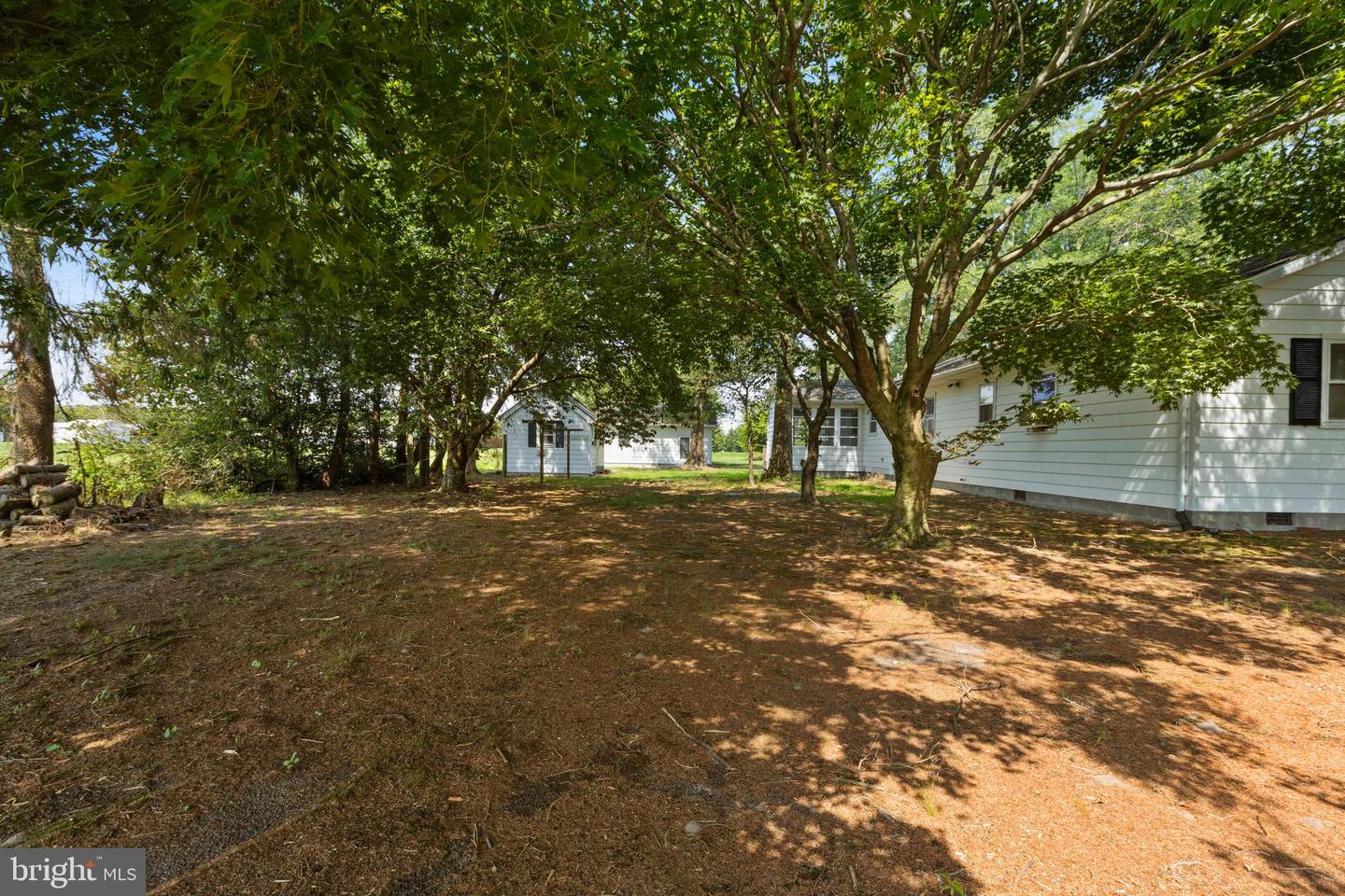 14061 Russell Rd Property Photo 11