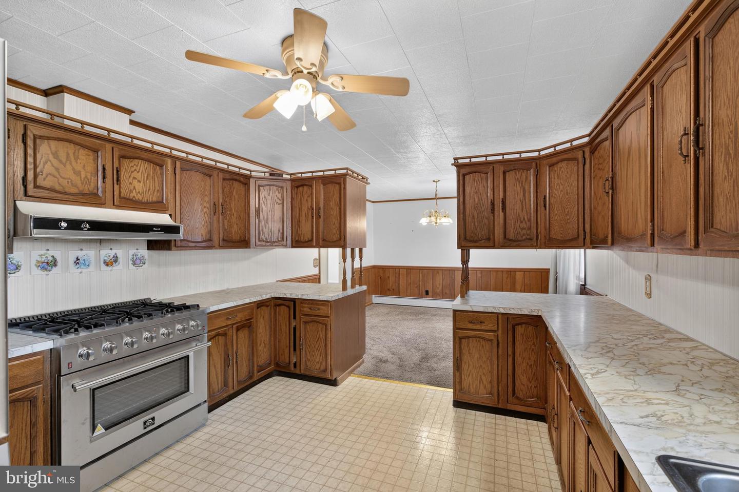 14061 Russell Rd Property Photo 23