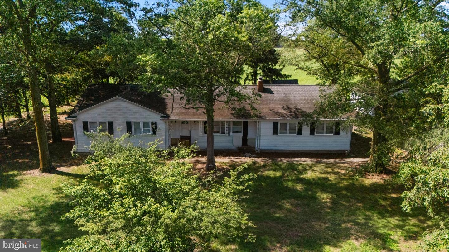 14061 Russell Rd Property Photo 48
