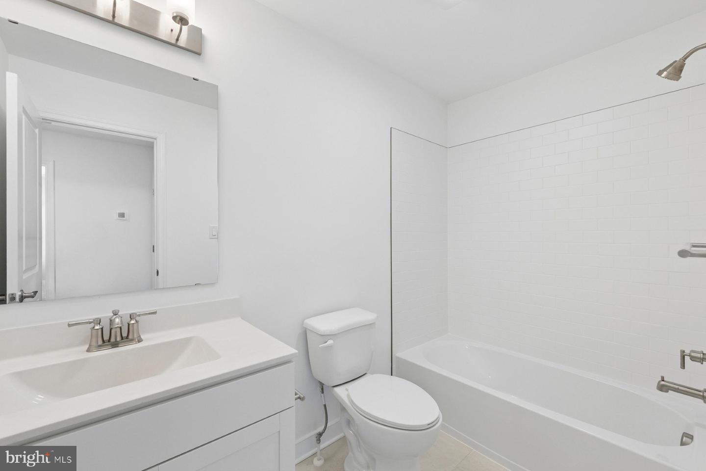 20530 Spyglass Cir Property Photo 21