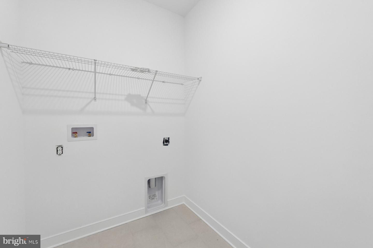 20530 Spyglass Cir Property Photo 24