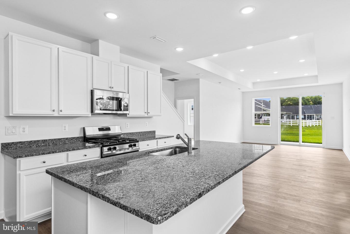 20526 Spyglass Cir Property Photo 4