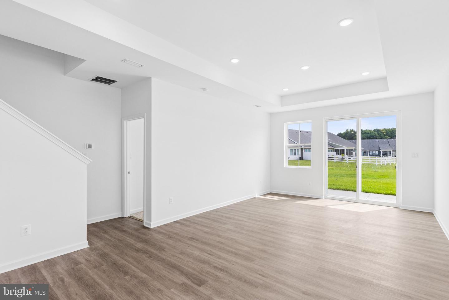 20526 Spyglass Cir Property Photo 11