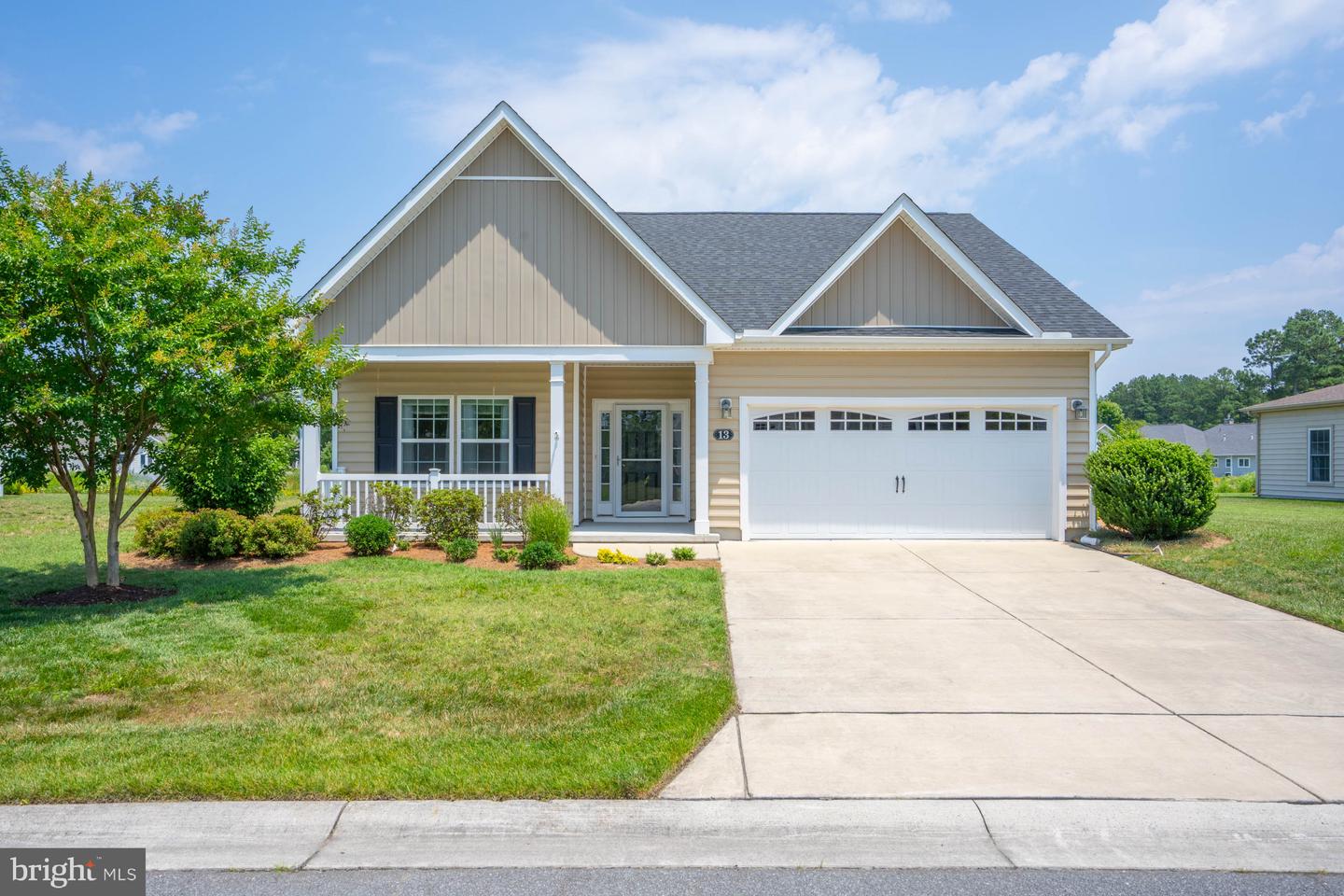 13 FRANKENBERRY DR Property Photo 1