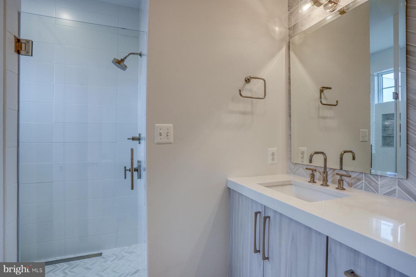 38185 Martins Way Property Photo 57
