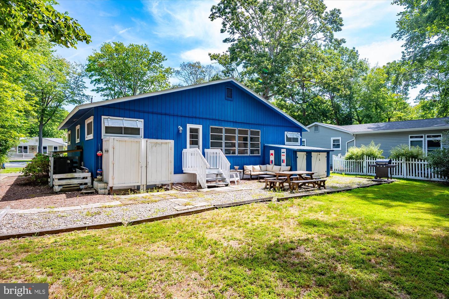 604 Spring Lake Dr Property Photo 42