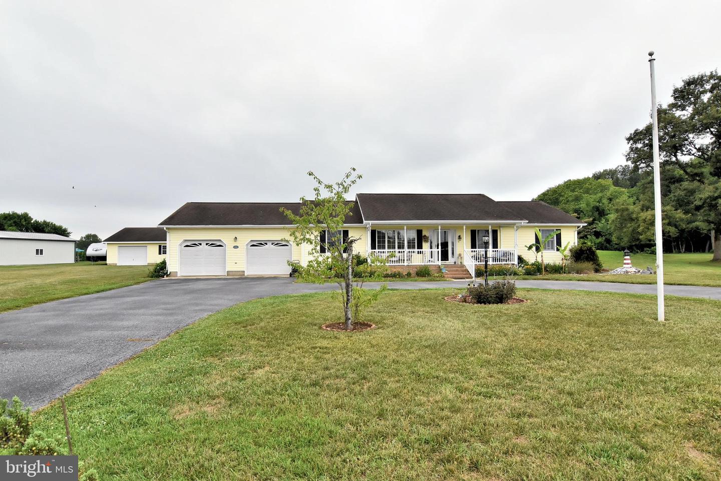 22622 LITTLE ST Property Photo 1