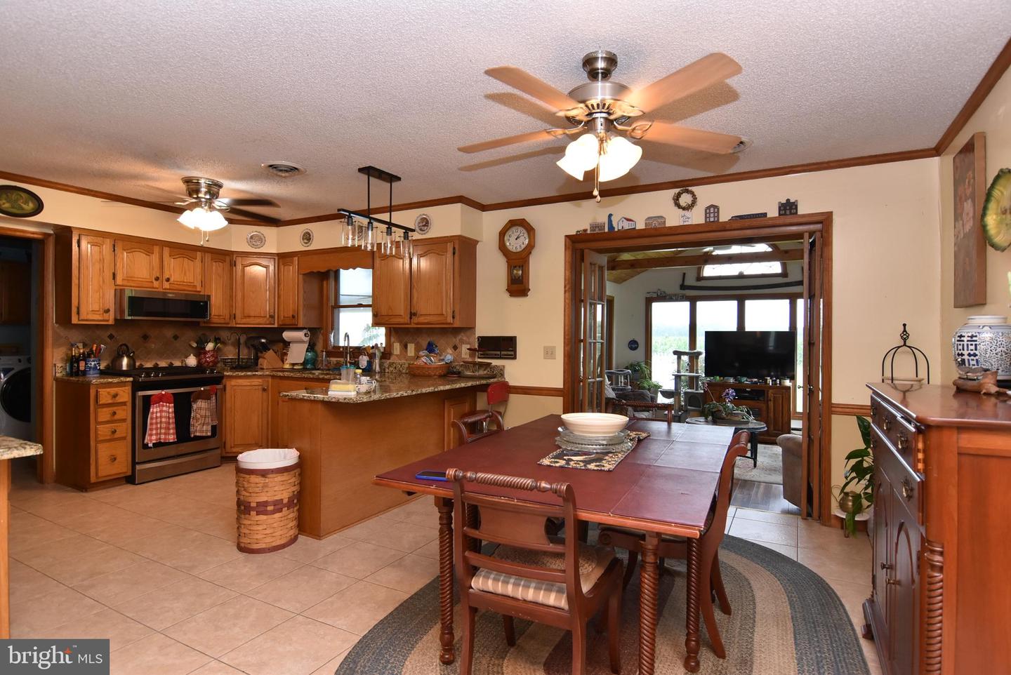 22622 Little St Property Photo 6
