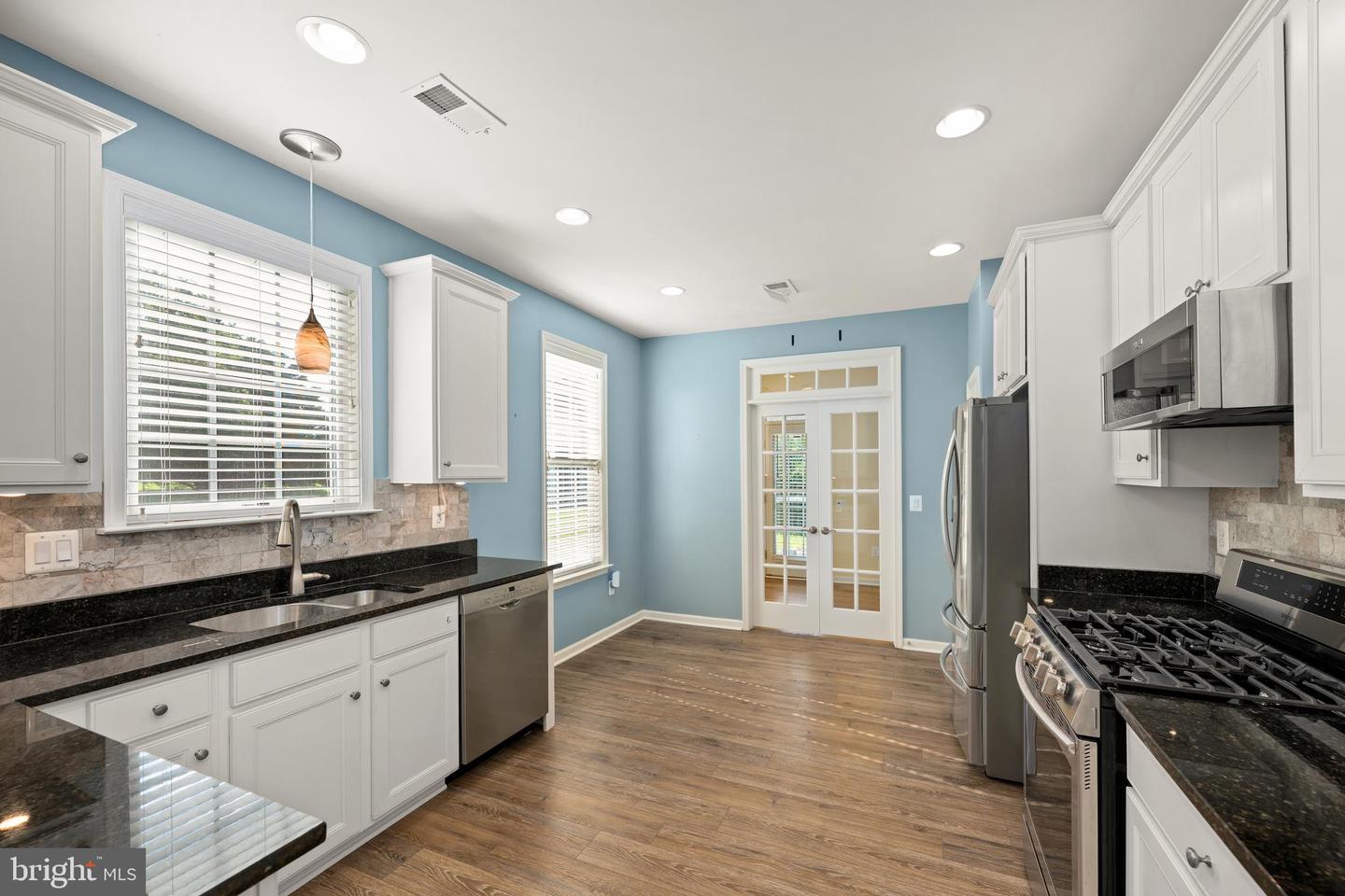 1 Harlequin Loop Property Photo 4