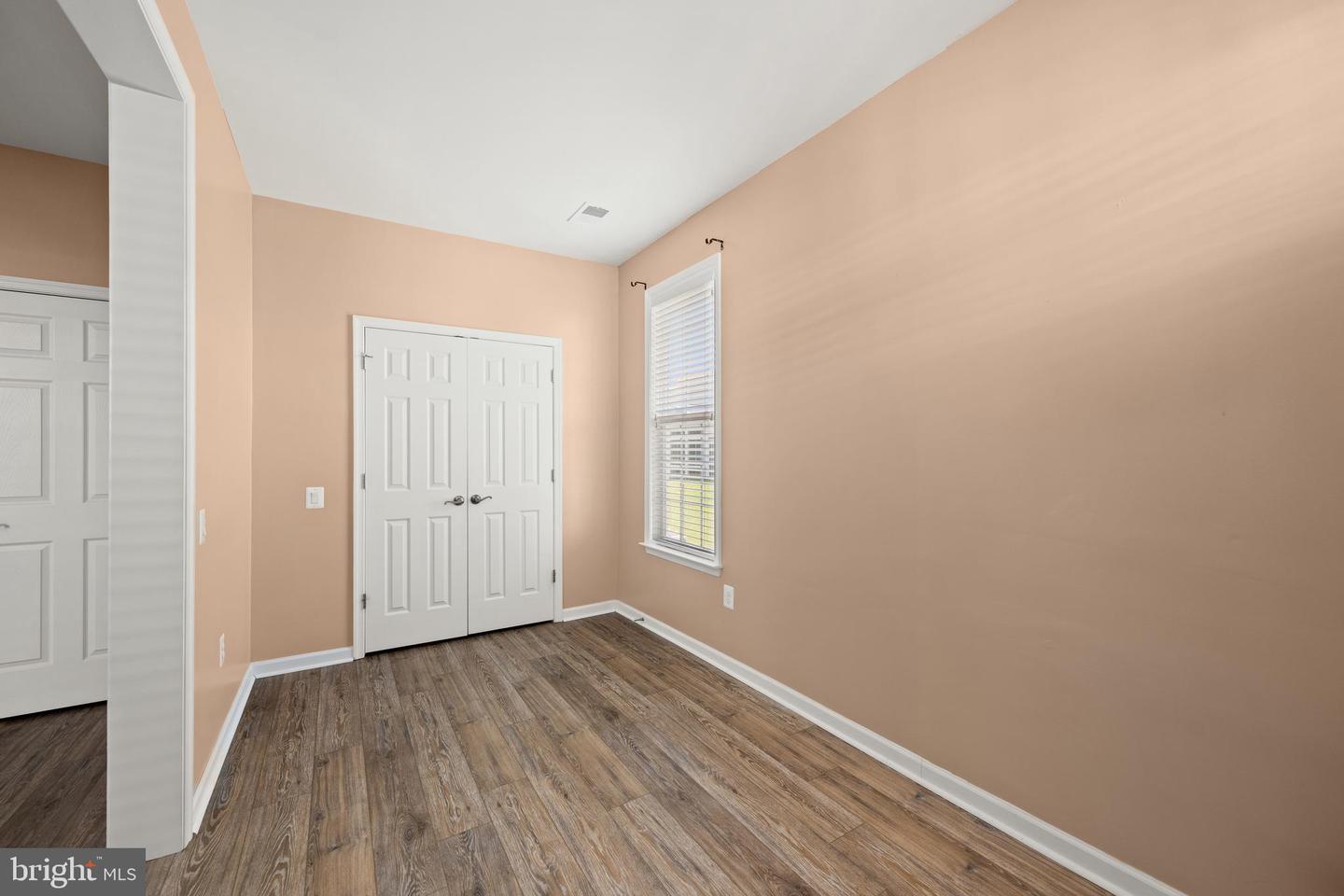 1 Harlequin Loop Property Photo 6