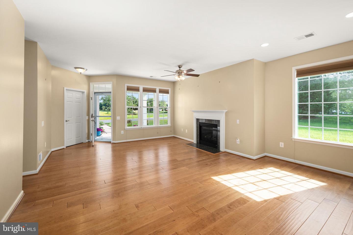 1 Harlequin Loop Property Photo 11