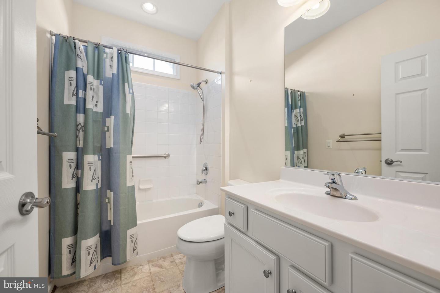 1 Harlequin Loop Property Photo 15