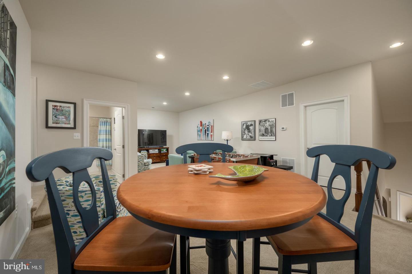 22480 Grebe Ln Property Photo 12