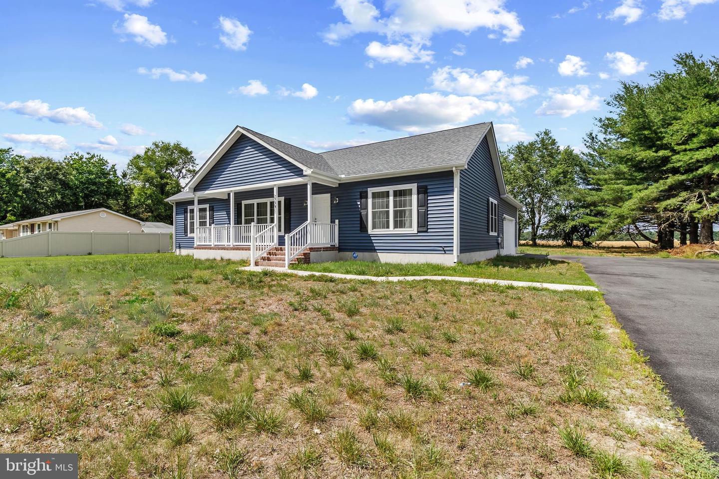 22271 Cubbage Pond Rd Property Photo 3