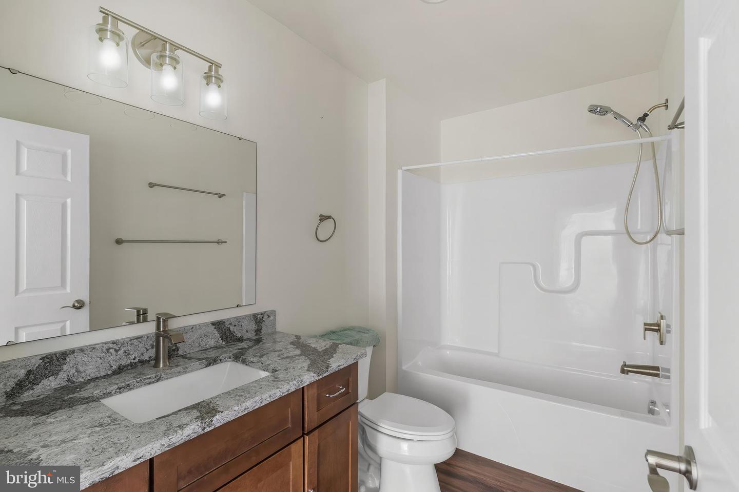 22271 Cubbage Pond Rd Property Photo 28