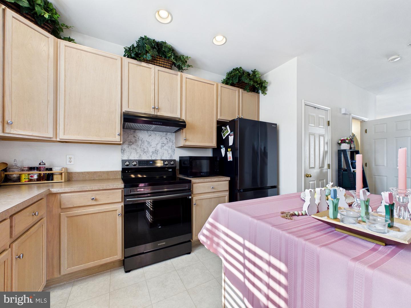 26612 Briarstone Pl #b44 Property Photo 6
