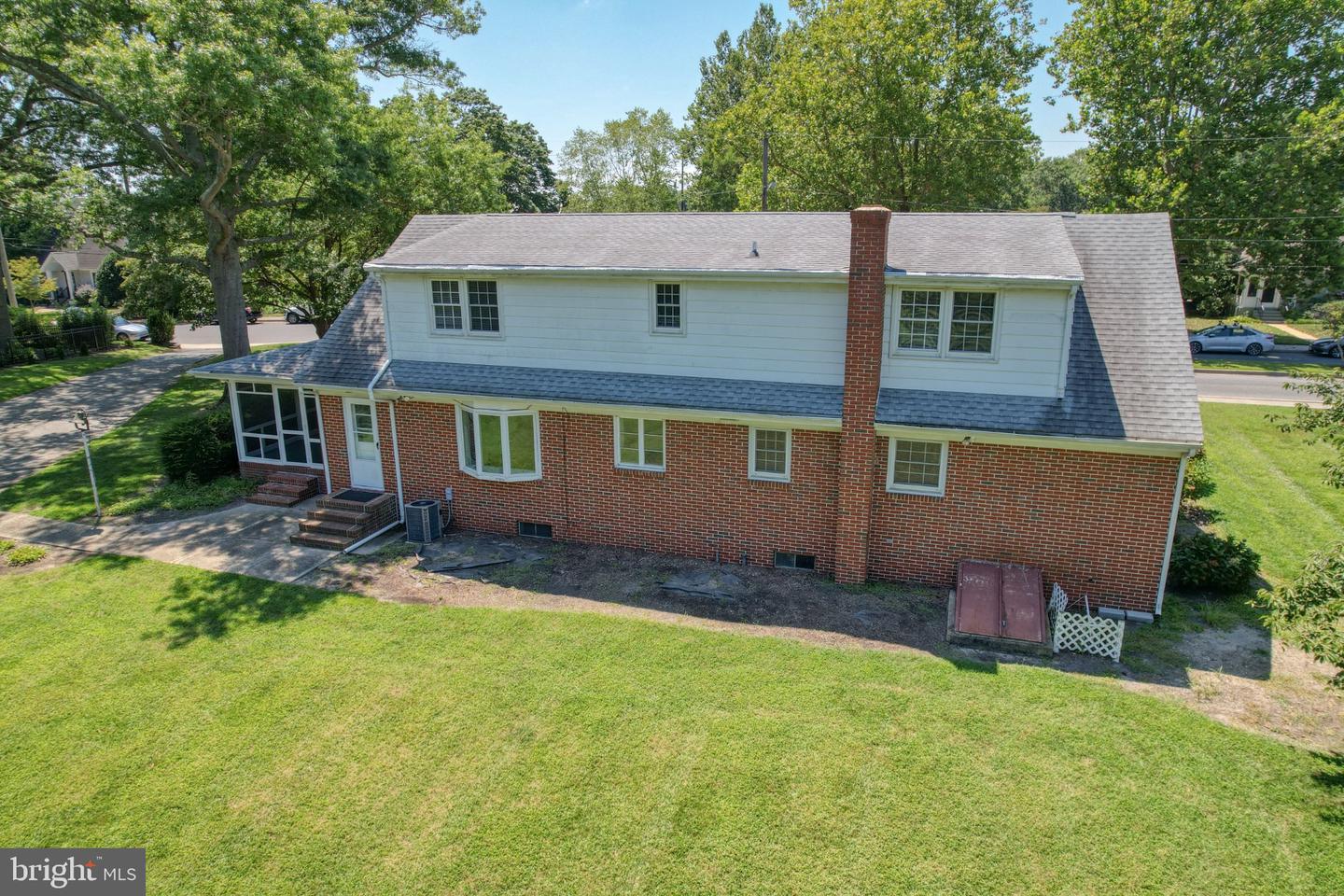43 Devries Cir Property Photo 5