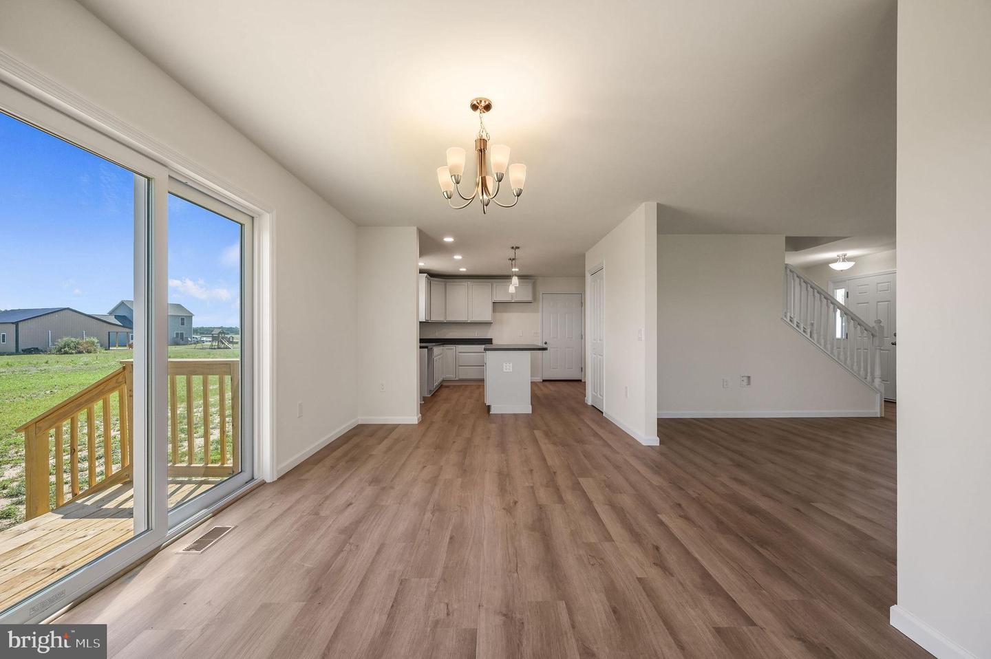 26351 Meadow Ln Property Photo 9