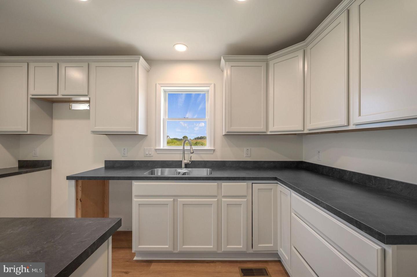 26351 Meadow Ln Property Photo 12