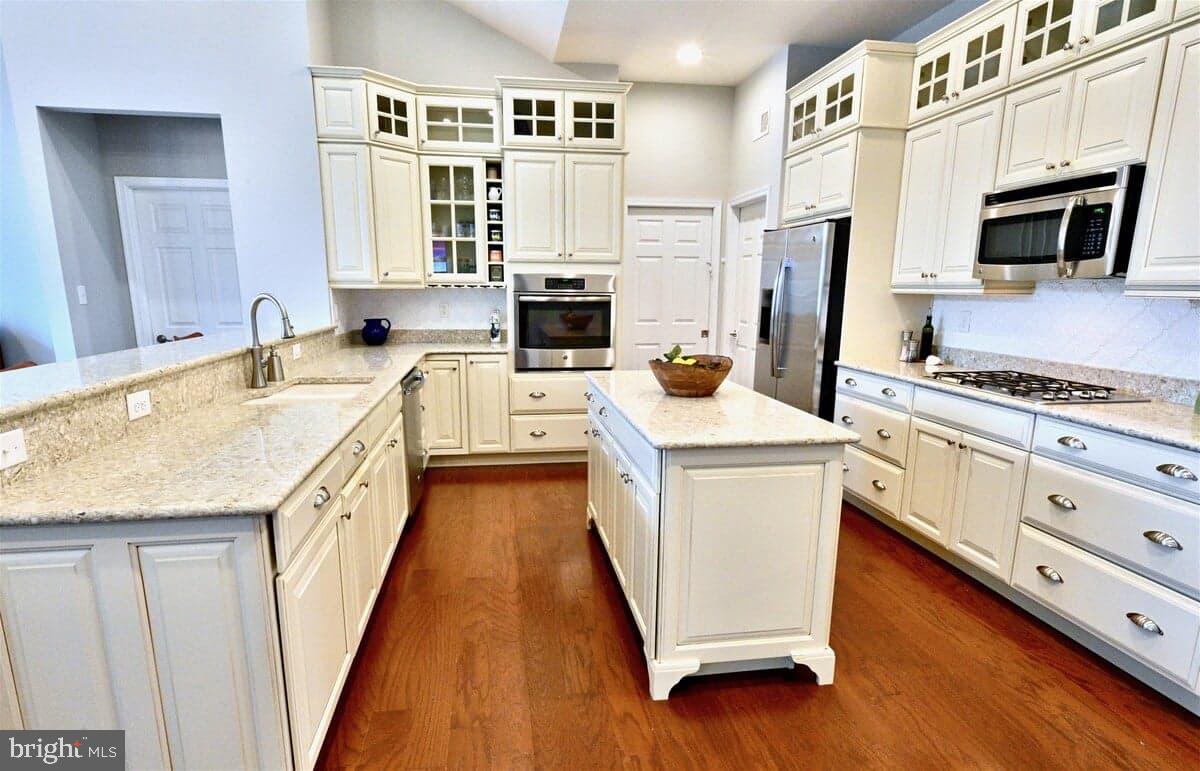 31656 Exeter Way Property Photo 5
