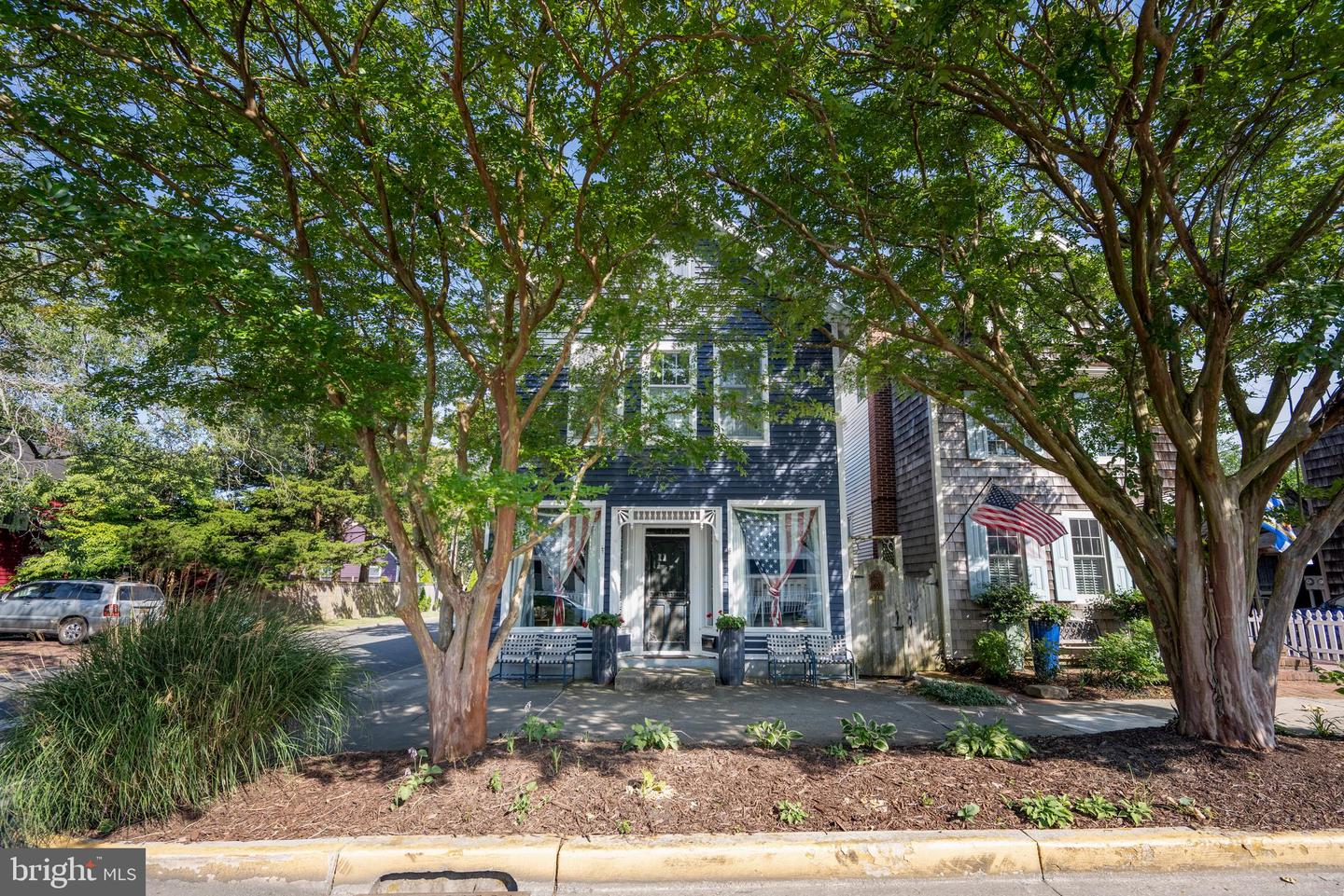 328 Market St Property Photo 2
