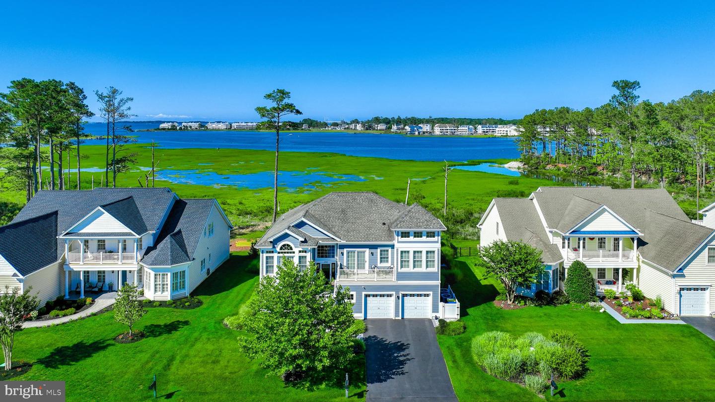 37483 Seaside Dr Property Photo 1