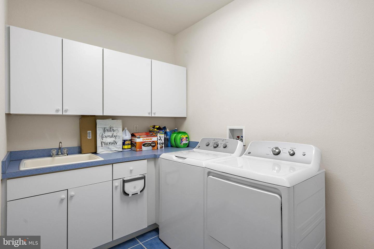 37322 Hidden Bay Dr Property Photo 46