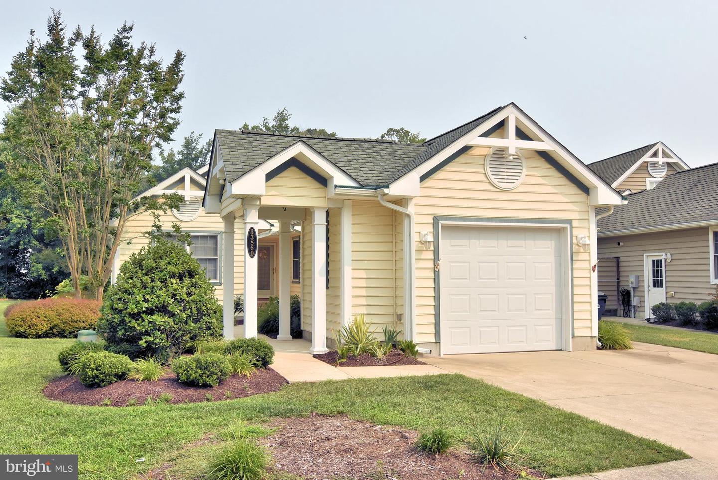 33860 Waterside Dr Property Photo 1
