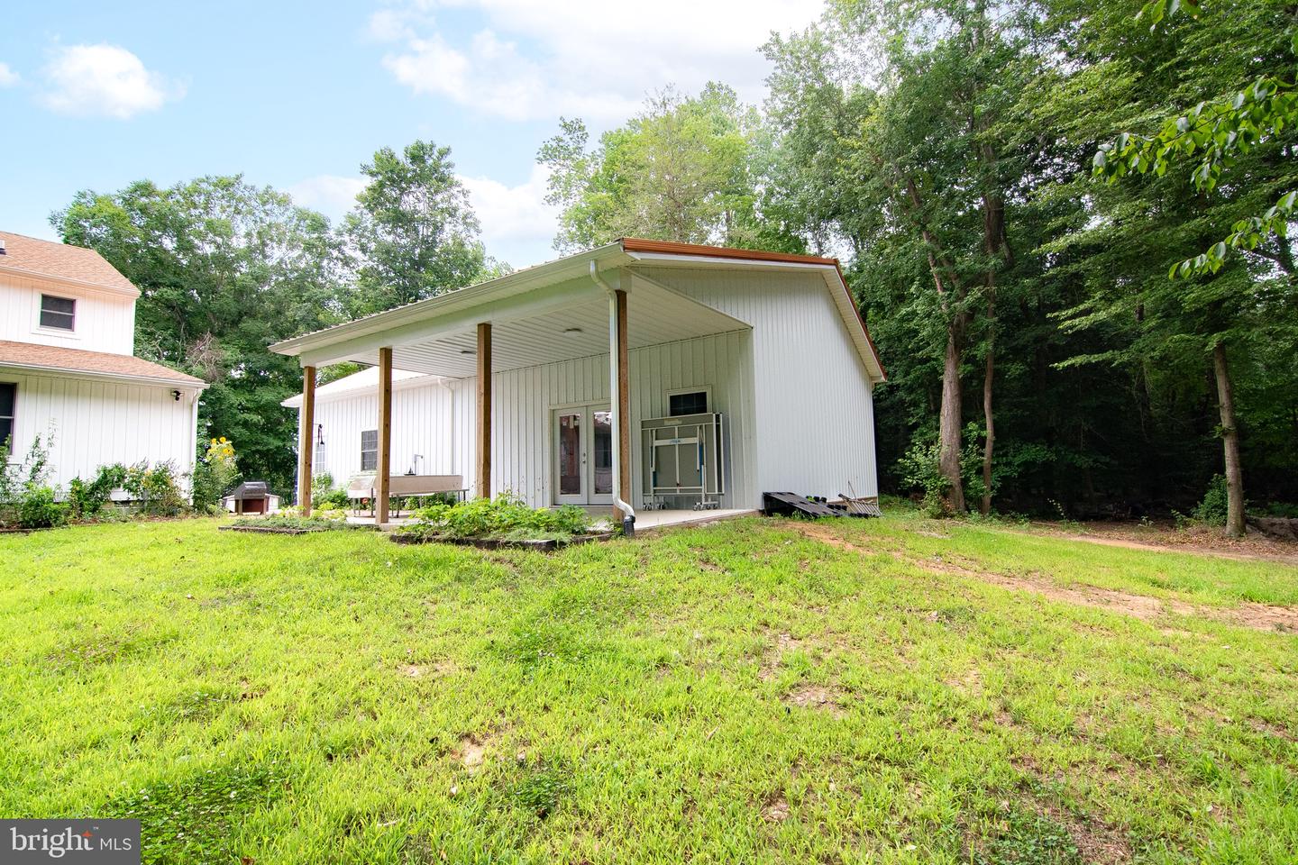 10348 Memory Rd Property Photo 10