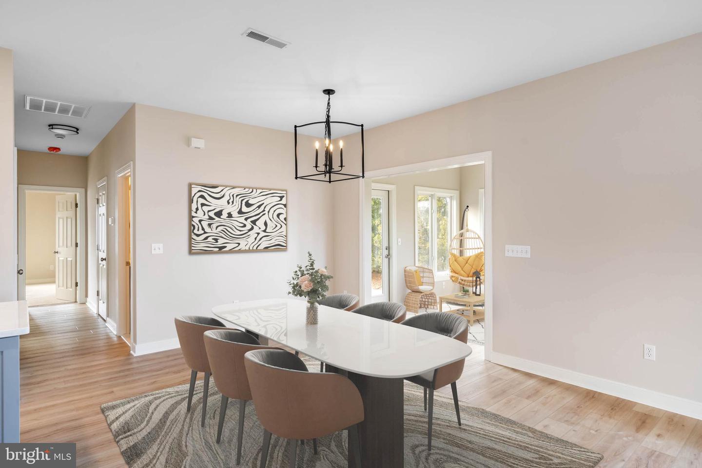 14 Mulberry St Property Photo 9