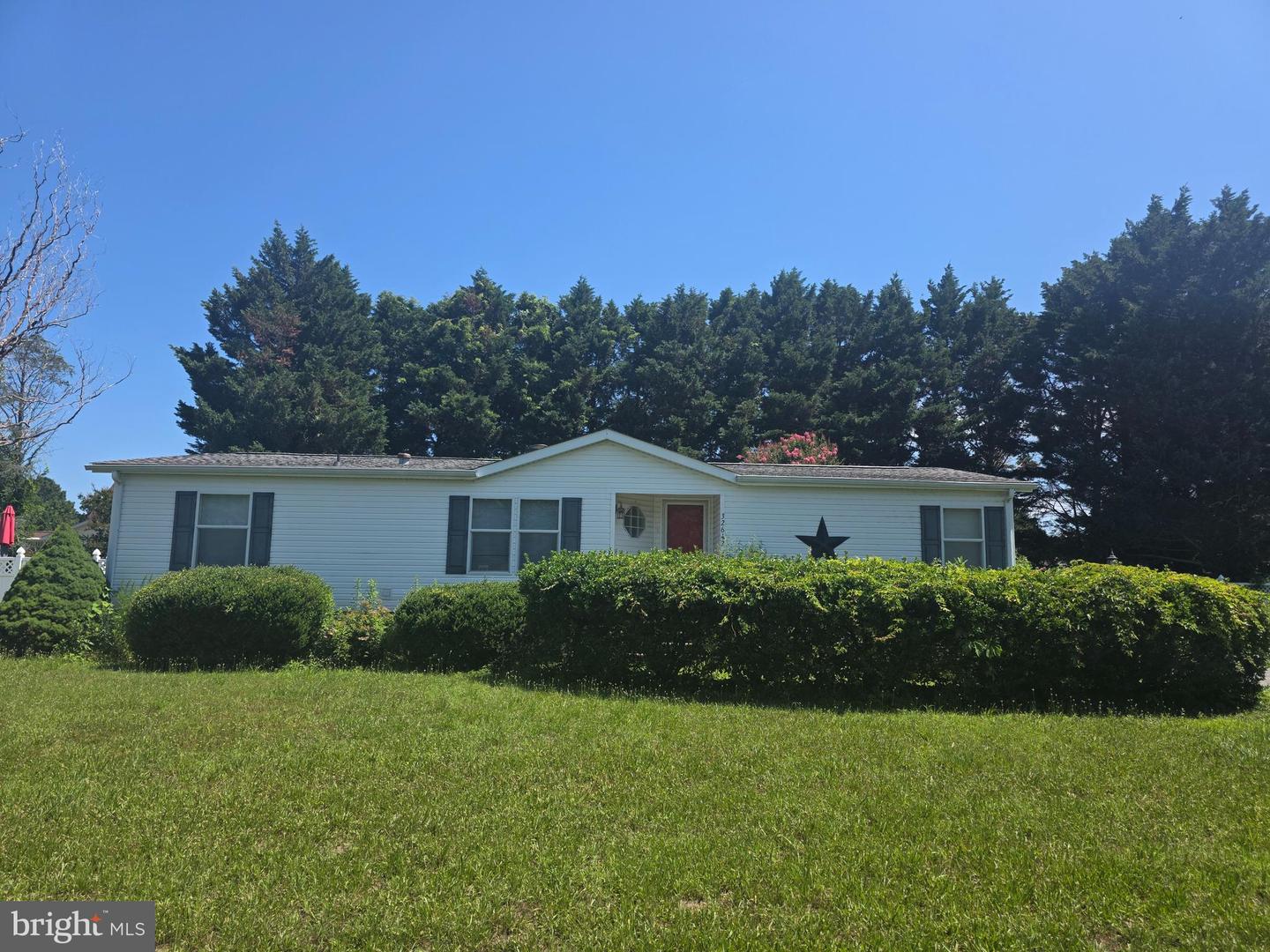32642 W Albemarle Ct Property Photo 1