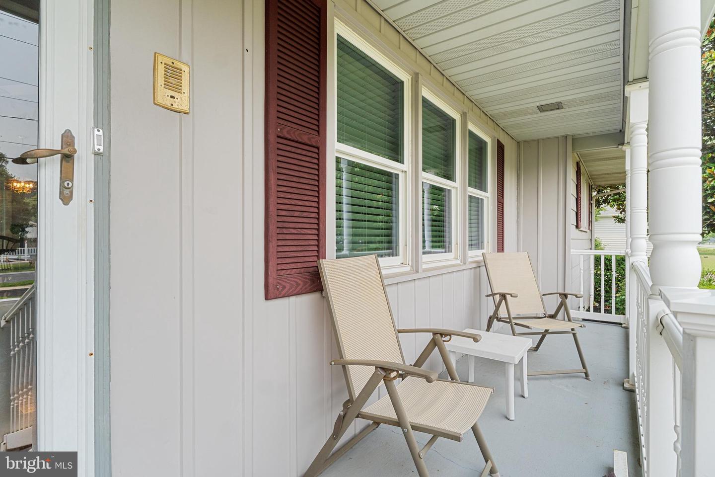 112 West Ave Property Photo 6