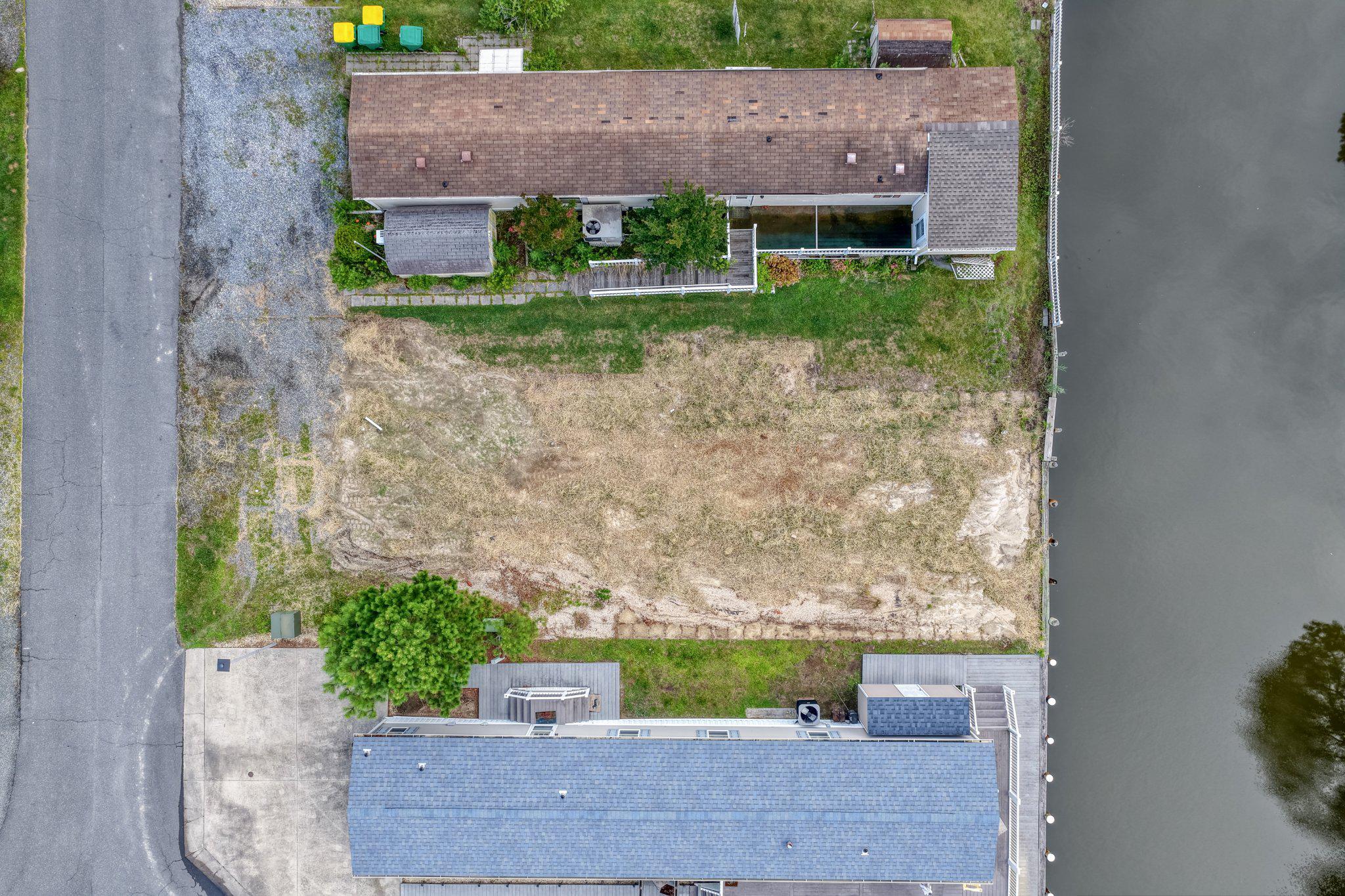 37887 Swann Dr Property Photo 3