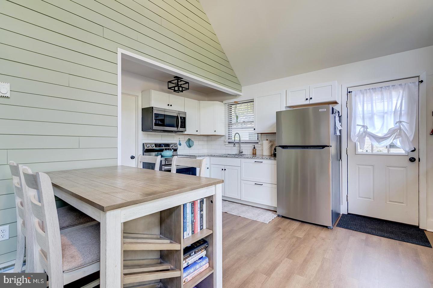 23209 Bridgeway Property Photo 15