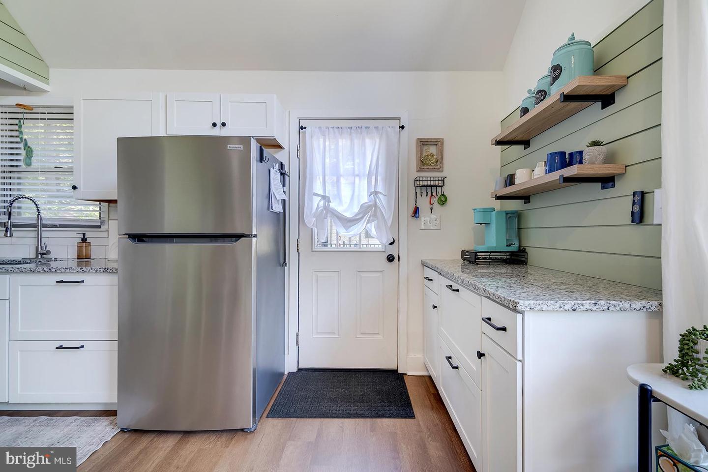 23209 Bridgeway Property Photo 17