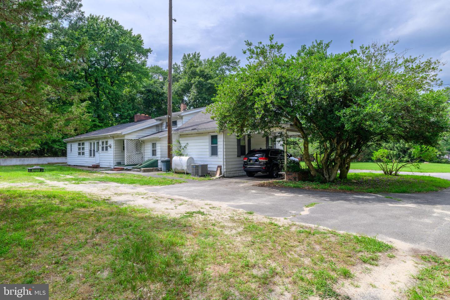 10458 Concord Rd Property Photo 4