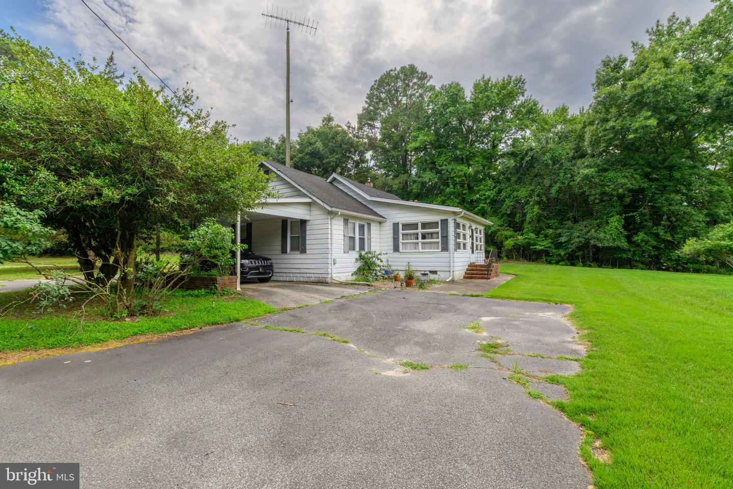 10458 Concord Rd Property Photo 6
