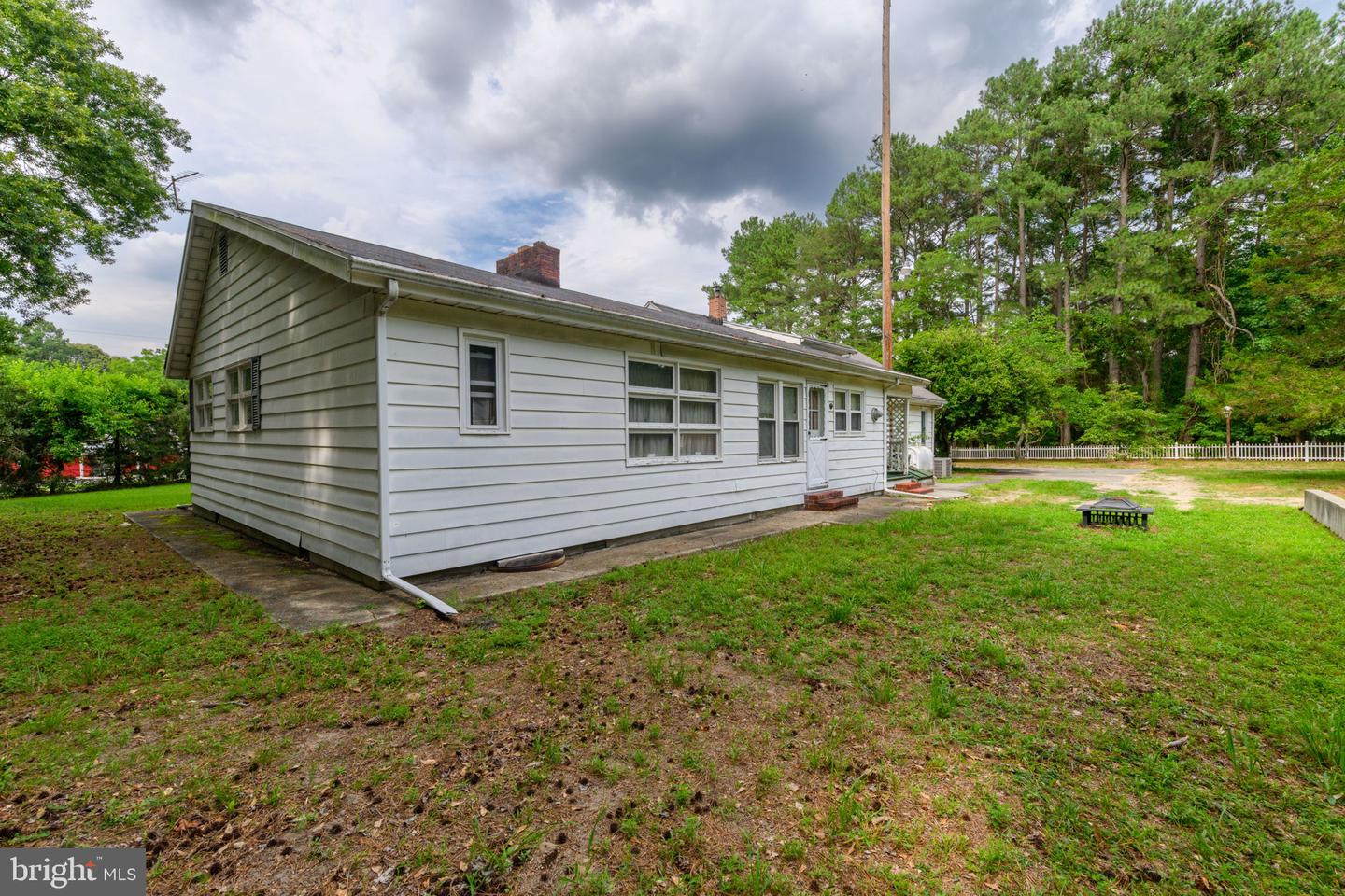 10458 Concord Rd Property Photo 7