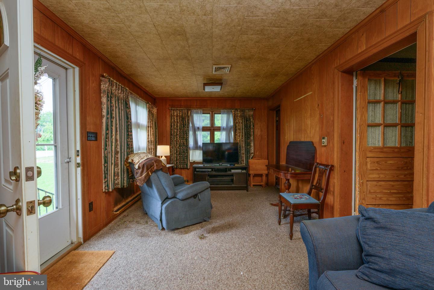 10458 Concord Rd Property Photo 11