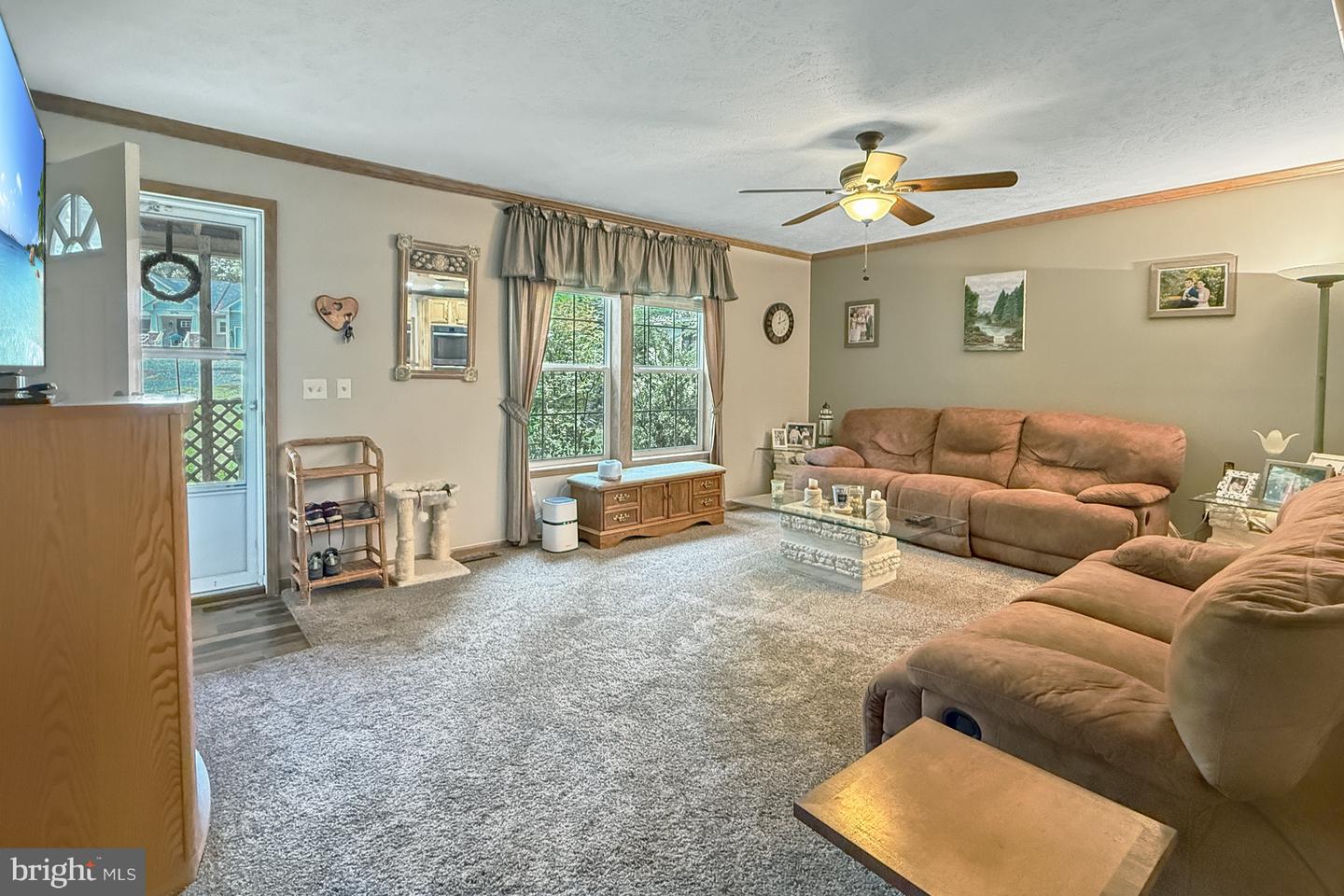 22697 Magnolia Dr N Property Photo 3