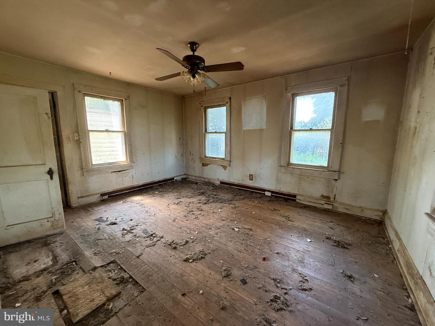 3642 Blue Bird Ln Property Photo 6