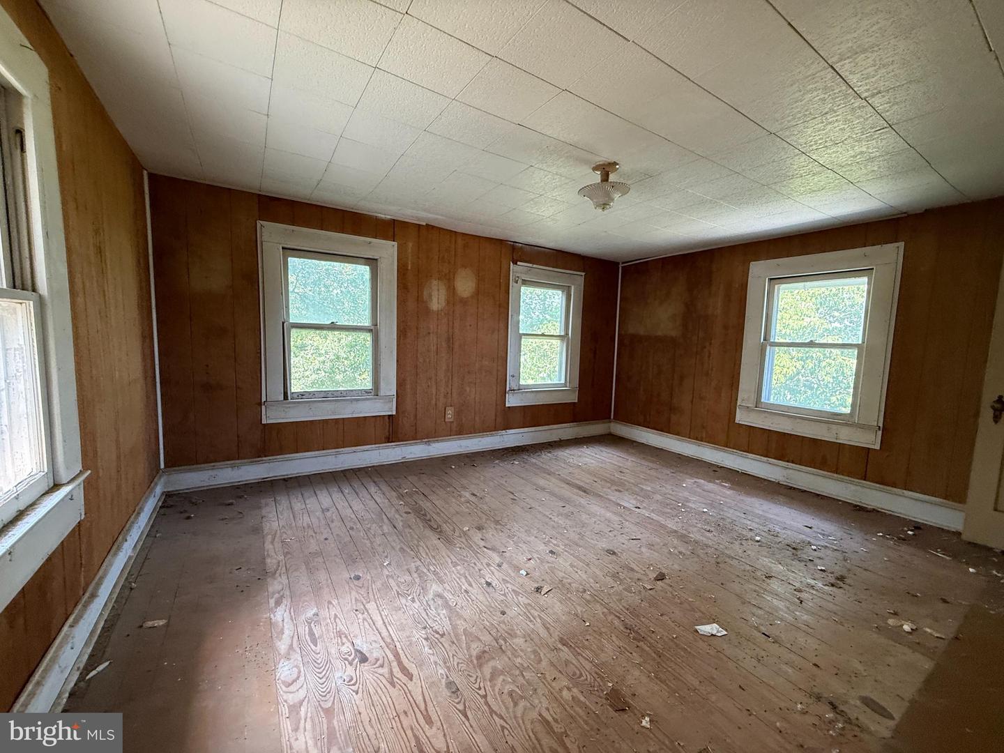 3642 Blue Bird Ln Property Photo 11