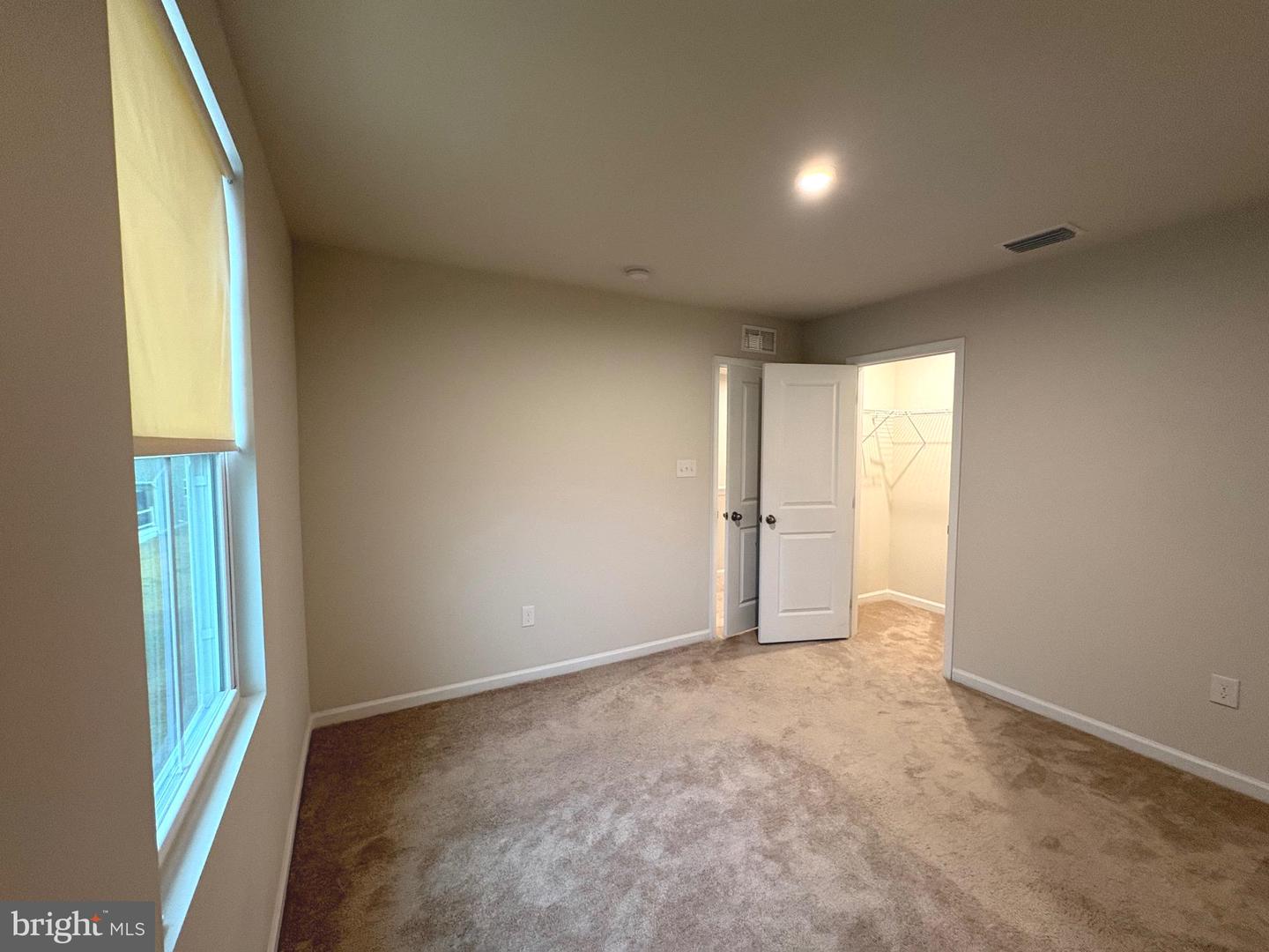 27003 Greenleaf Dr Property Photo 12