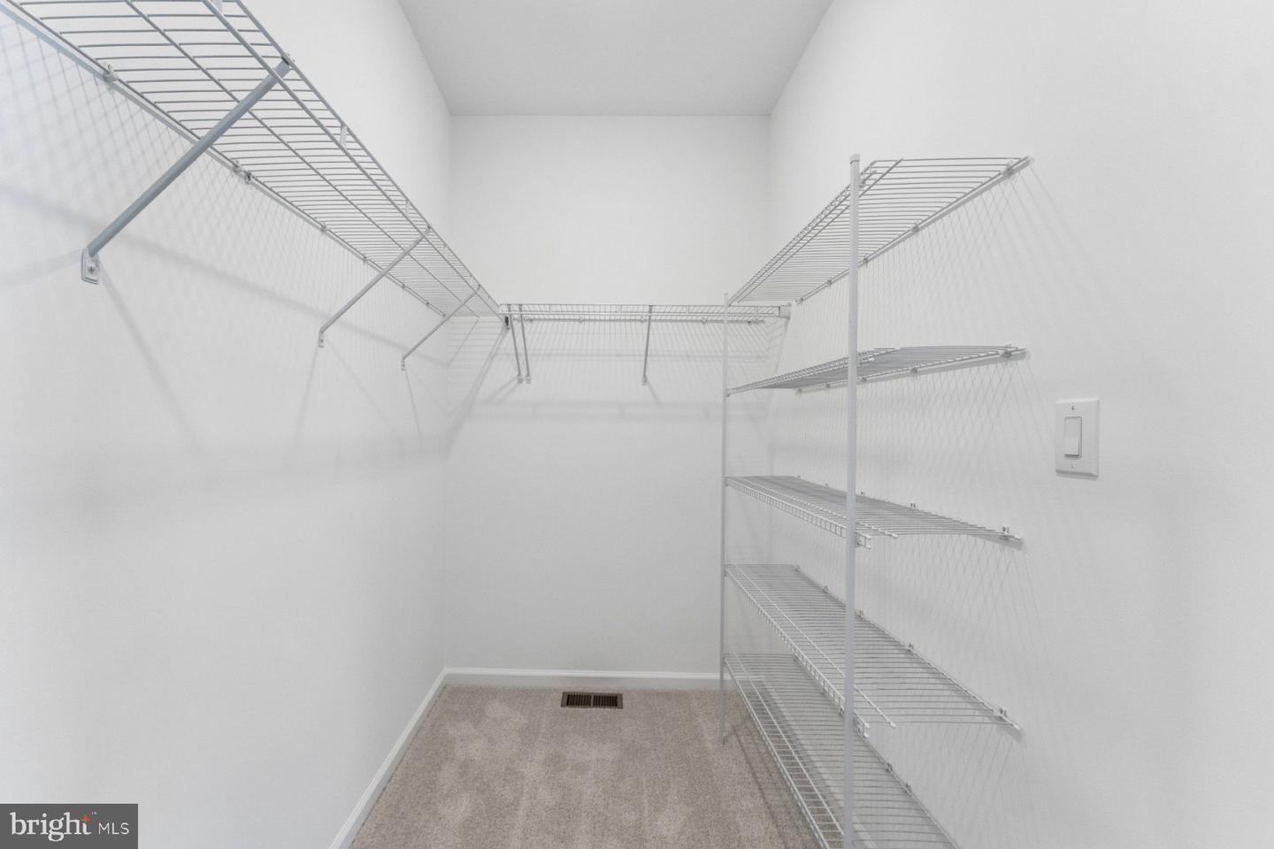 15013 Boatswain Ave Property Photo 18