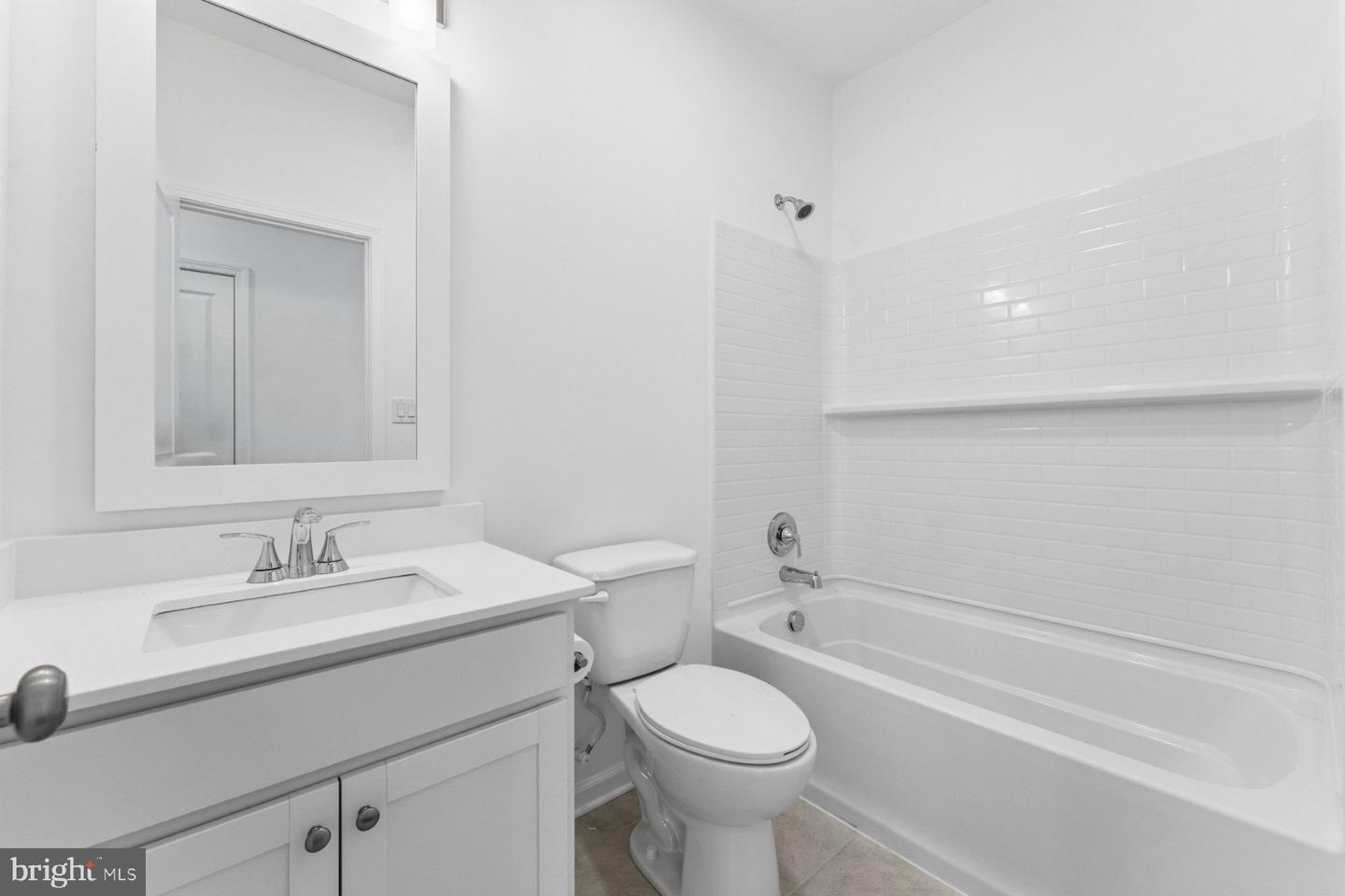 15013 Boatswain Ave Property Photo 22