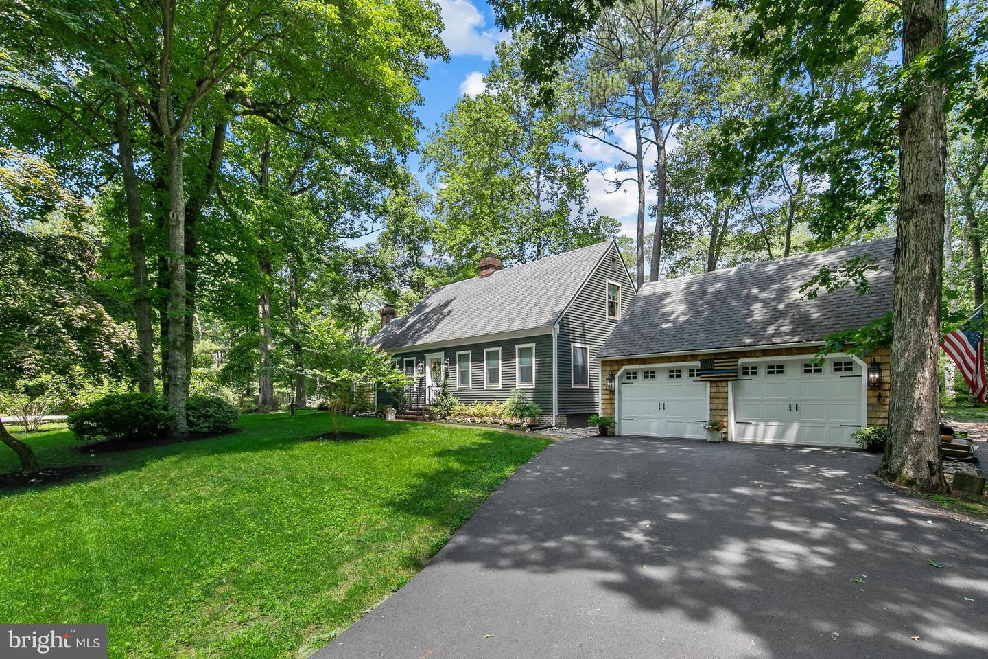 2 Mallard Dr Property Photo 2