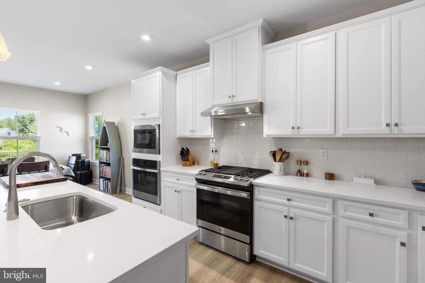 30426 Indigo Way Property Photo 16